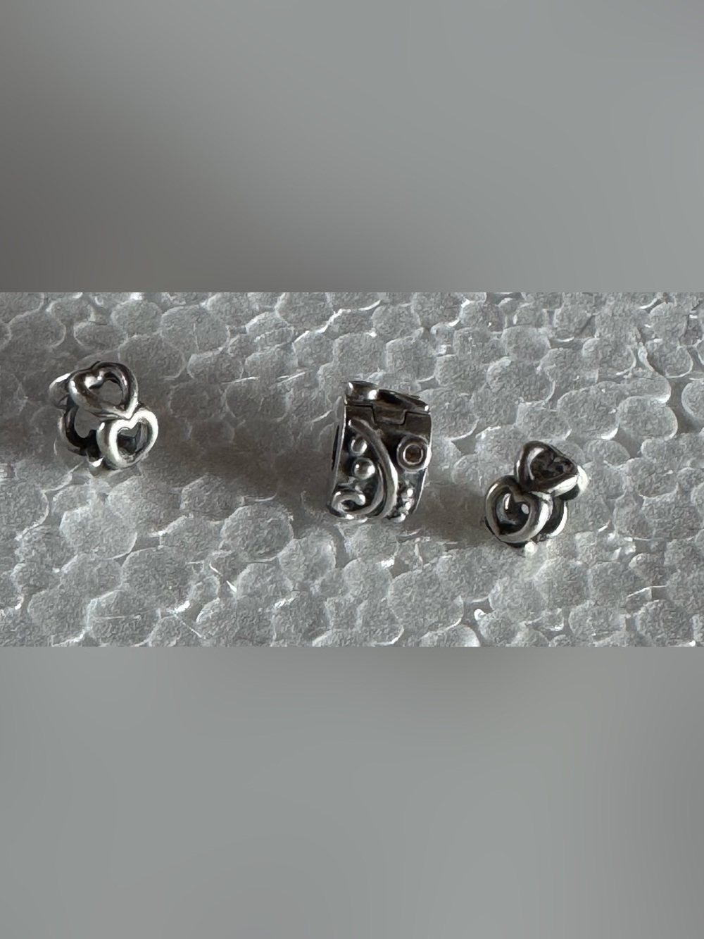 Vintage Retired Pandora Heart Spacer Beads Jeweled Knotted Hearts Stopper Nice!